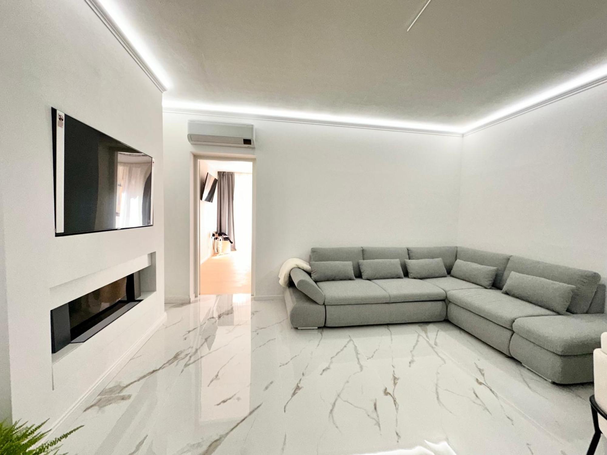 Luna Luxury Suite 贝尔加莫 外观 照片