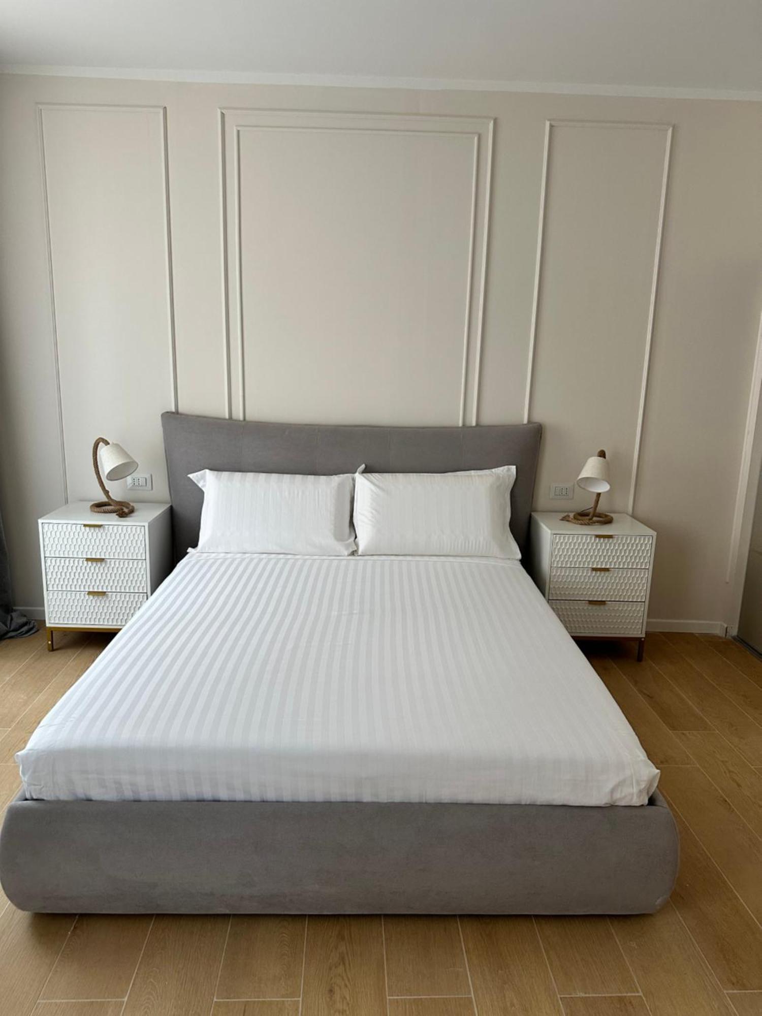 Luna Luxury Suite 贝尔加莫 外观 照片