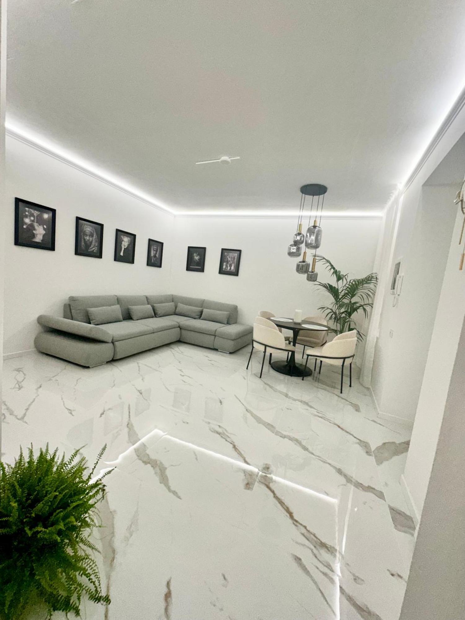 Luna Luxury Suite 贝尔加莫 外观 照片