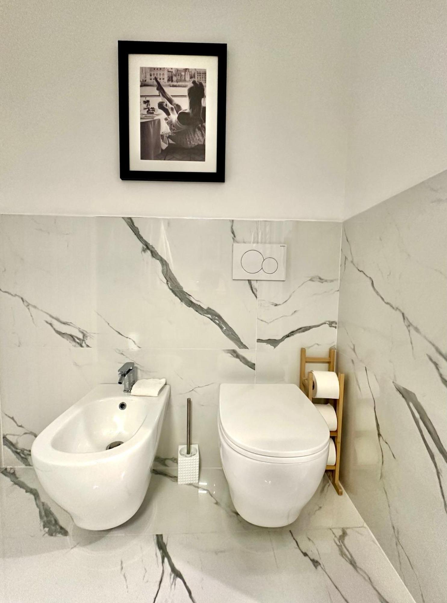 Luna Luxury Suite 贝尔加莫 外观 照片