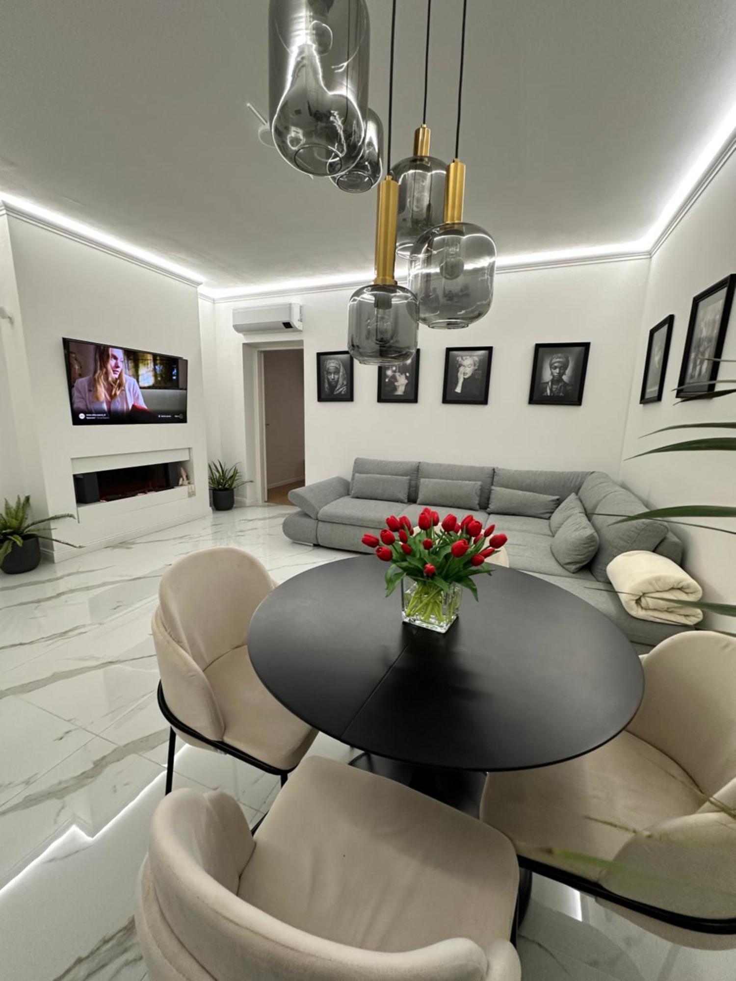 Luna Luxury Suite 贝尔加莫 外观 照片